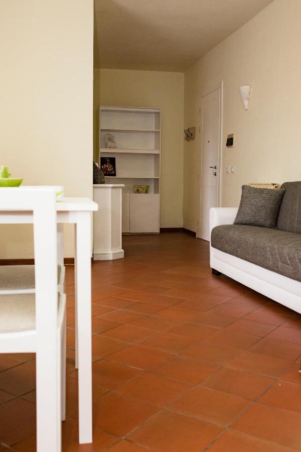 Casa Vacanze Tra Le Mura 莱万托 外观 照片