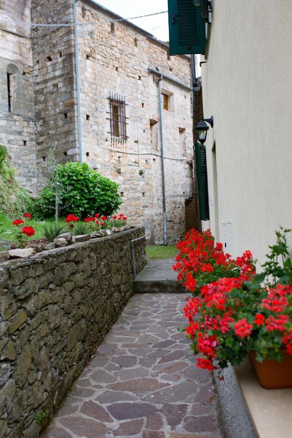 Casa Vacanze Tra Le Mura 莱万托 外观 照片